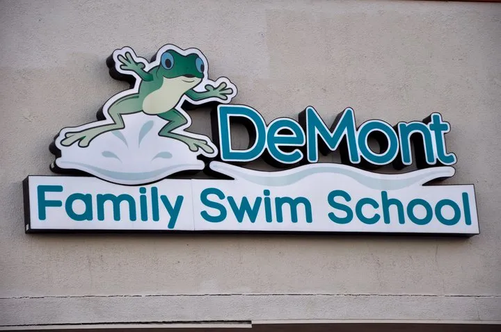 Demont Family Swim School