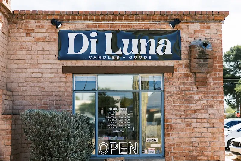 Di Luna Candles + Goods