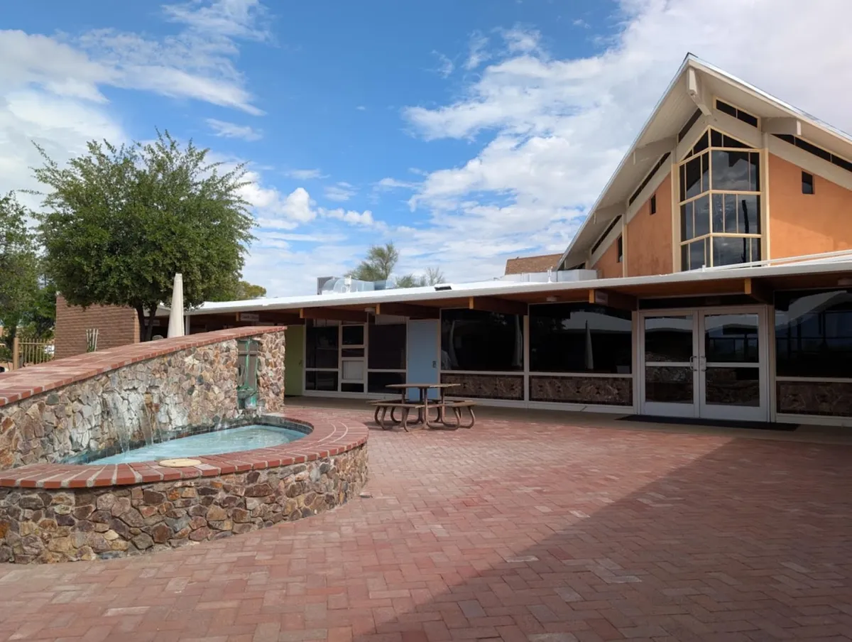 Fountain of Life Lutheran Church